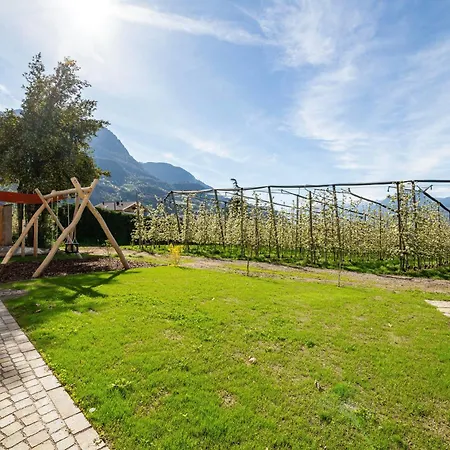 Rosa Unterschoeberlehof - Eliza Apartment Merano