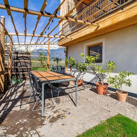 Rosa Unterschoeberlehof - Eliza