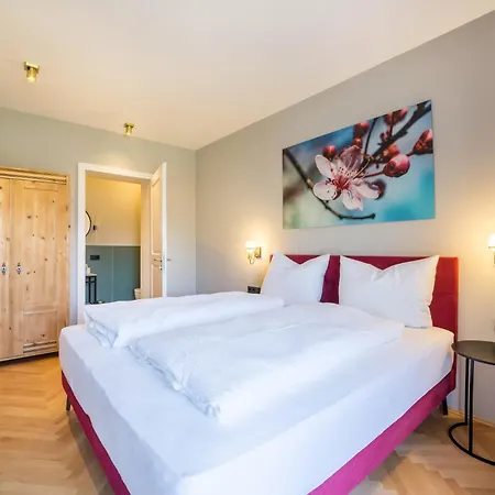Rosa Unterschoeberlehof - Eliza Апартаменти Мерано