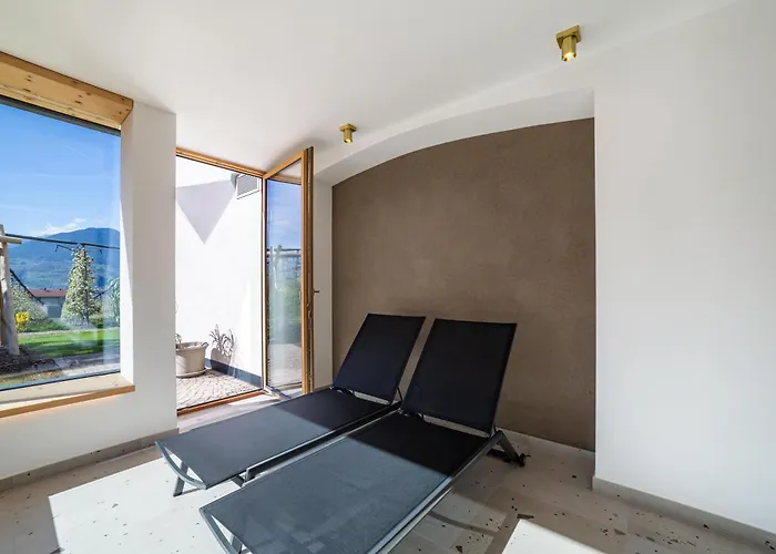 Rosa Unterschoeberlehof - Eliza * Merano